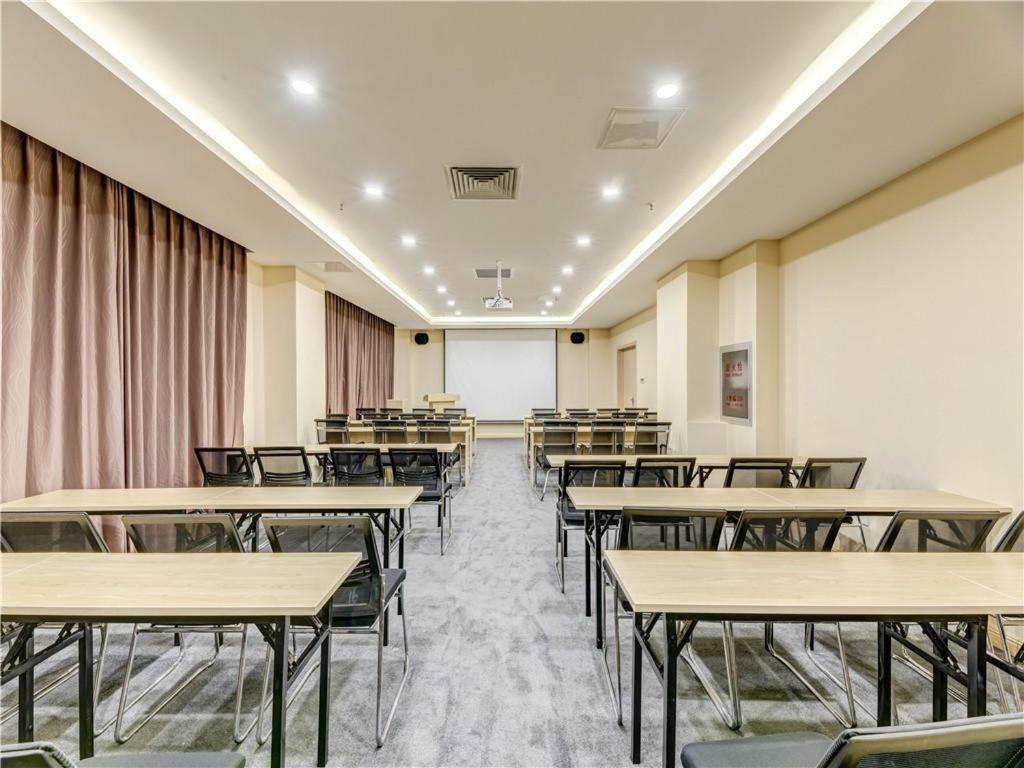 Lavande Hotel Tangshan Convention And Exhibition Yuanyang City Buitenkant foto